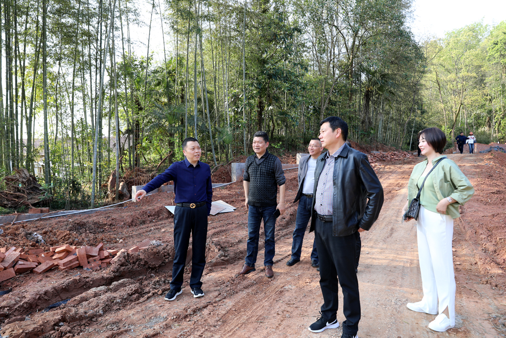 fcab794b8013495493c541bf499eb3f9.jpg fcab794b8013495493c541bf499eb3f9.jpg