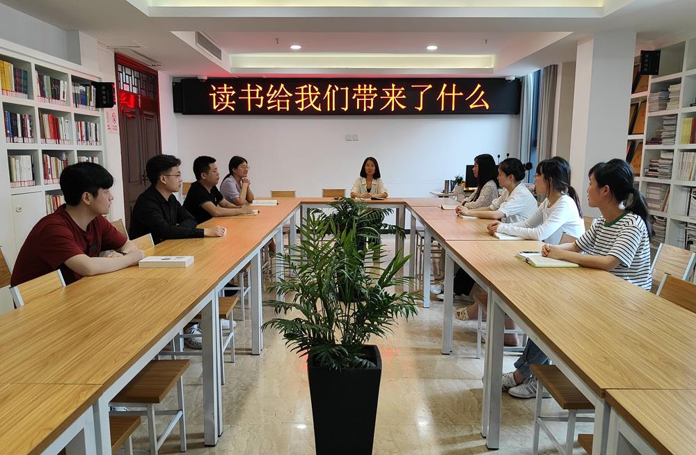 42d817979a0448808917af96d73d9ef4.jpg 42d817979a0448808917af96d73d9ef4.jpg