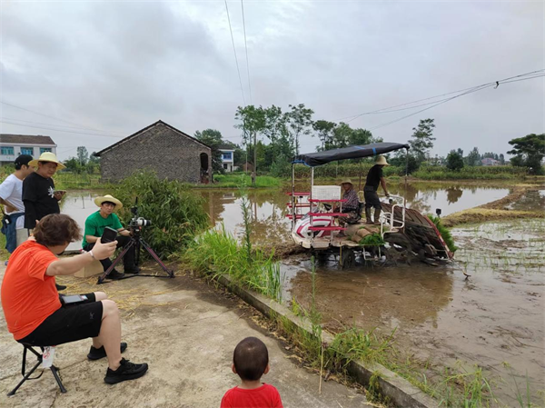 02e070d3a6b54a25988fc48ad57a7a96.png 02e070d3a6b54a25988fc48ad57a7a96.png