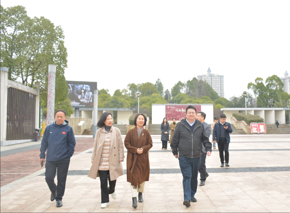 78e0de34efc3046daf3575d160bbfa37