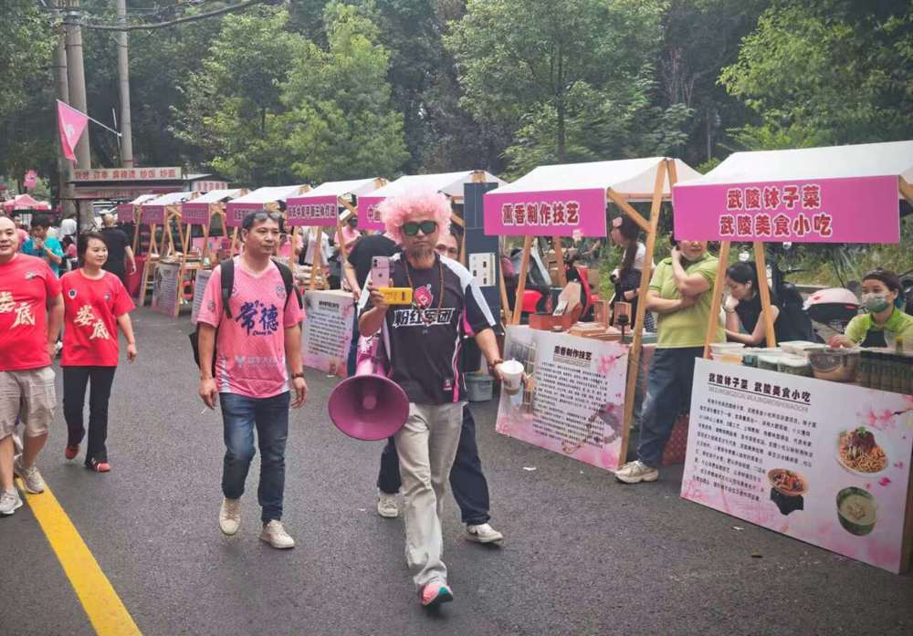 兴民街非遗展示活动现场